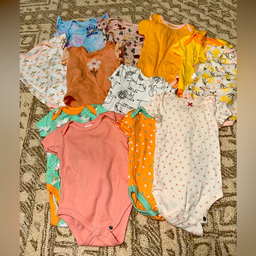 3-6 month onesies. Most barely worn!!